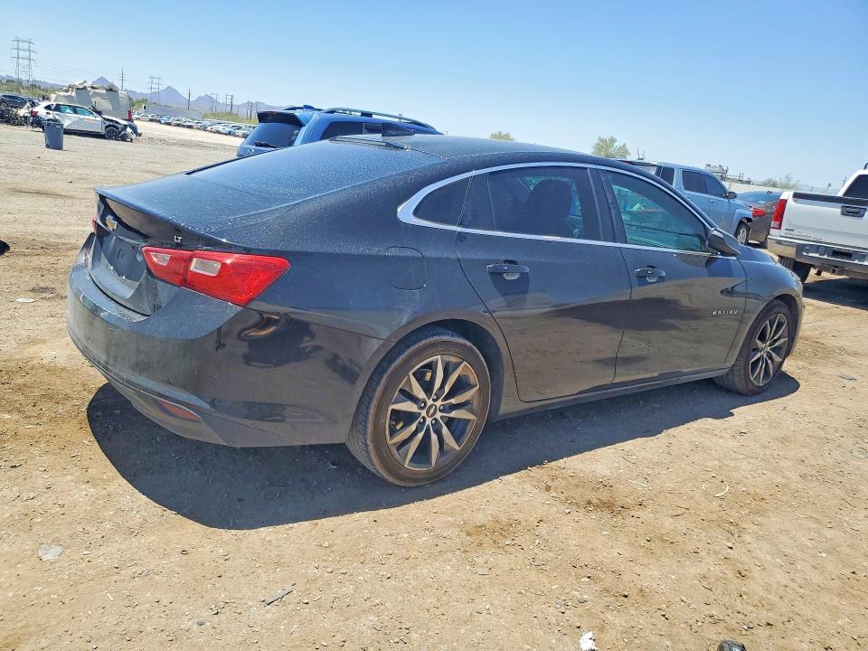 Photo 3 from auction – 2018 CHEVROLET MALIBU with VIN 1G1ZD5ST2JF289261