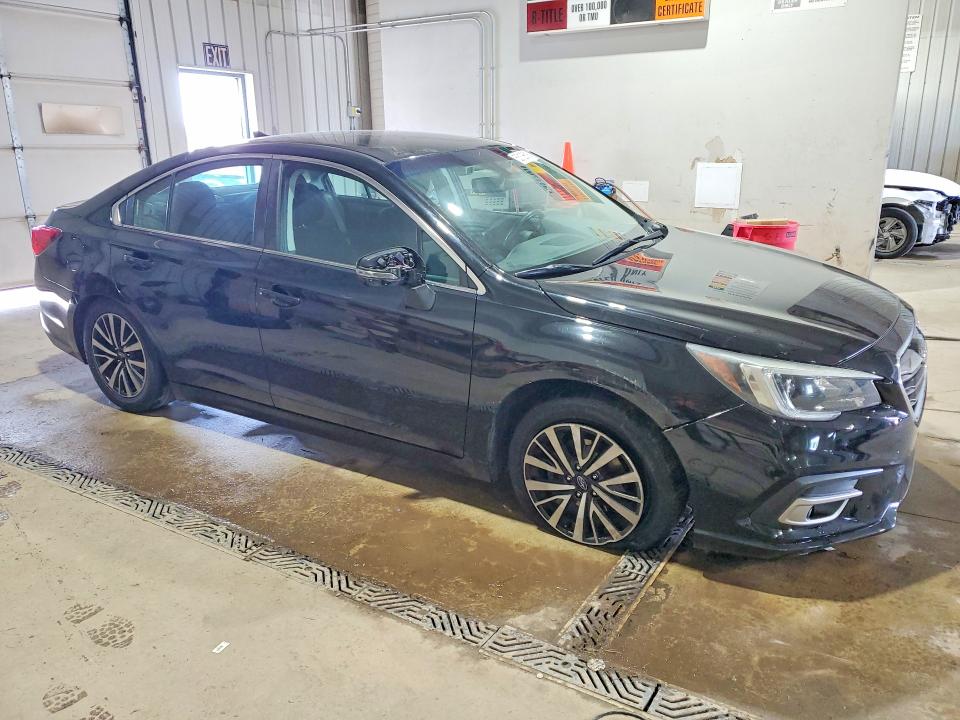 Photo 4 from auction – 2018 SUBARU LEGACY with VIN 4S3BNAF69J3023210