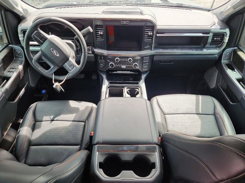 Photo 8 from auction – 2025 FORD F350 with VIN 1FT8W3BT4SEC89139