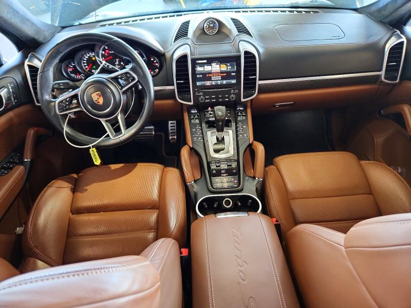 Photo 8 from auction – 2017 PORSCHE CAYENNE with VIN WP1AC2A26HLA97026
