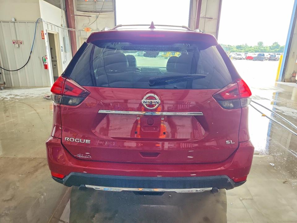 Photo 6 from auction – 2017 NISSAN ROGUE with VIN 5N1AT2MT4HC799881