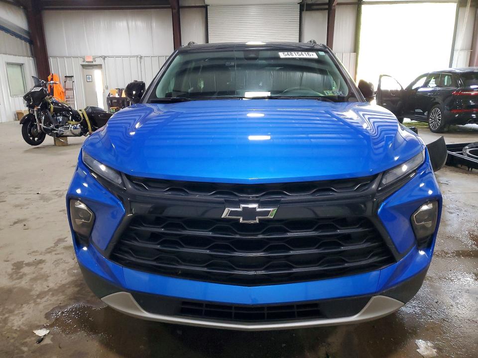 Photo 5 from auction – 2025 CHEVROLET BLAZER with VIN 3GNKBHR45SS149210