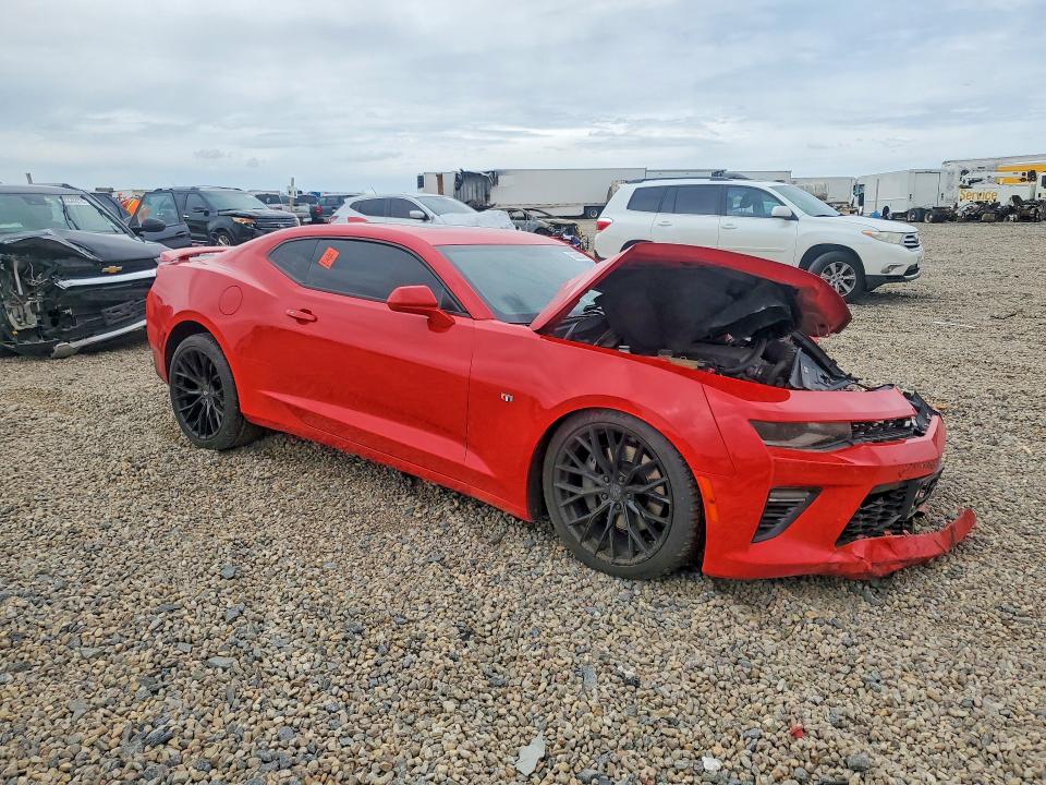 Photo 4 from auction – 2018 CHEVROLET CAMARO with VIN 1G1FF1R72J0146943