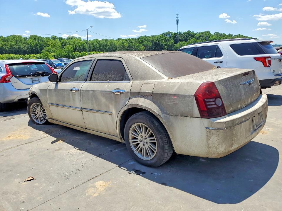Photo 2 from auction – 2010 CHRYSLER 300 with VIN 2C3CA5CV0AH309063