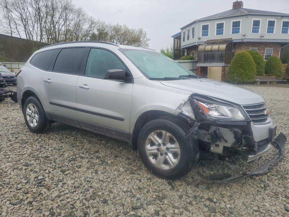 Photo 4 from auction – 2017 CHEVROLET TRAVERSE with VIN 1GNKRFKD1HJ110294