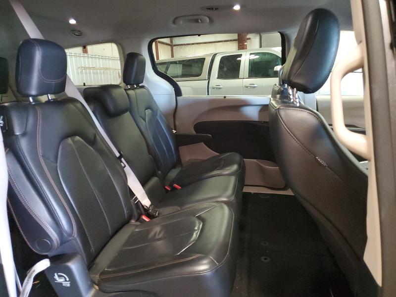 Photo 11 from auction – 2019 CHRYSLER PACIFICA with VIN 2C4RC1BG3KR550980