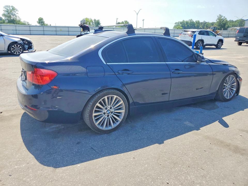 Photo 3 from auction – 2015 BMW 328 with VIN WBA3B5C55FF961031
