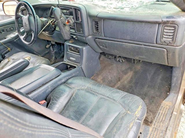 Photo 8 from auction – 2002 CHEVROLET SILVERADO with VIN 1GCEK19T52Z245832