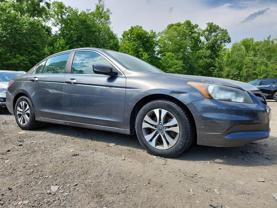 Photo 4 from auction – 2012 HONDA ACCORD with VIN 1HGCP2F63CA183295