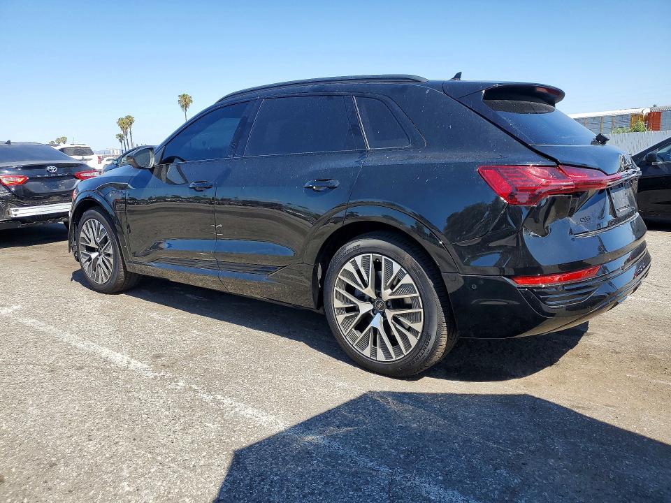 Photo 2 from auction – 2024 AUDI Q8 E-TRON with VIN WA15AAGE6RB047491