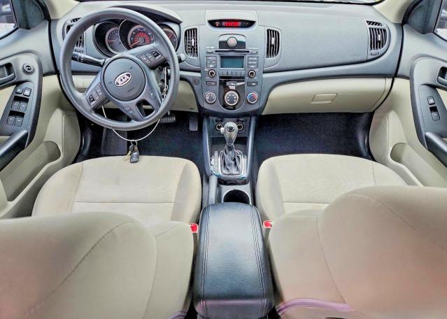 Photo 8 from auction – 2011 KIA FORTE with VIN KNAFU4A2XB5445614