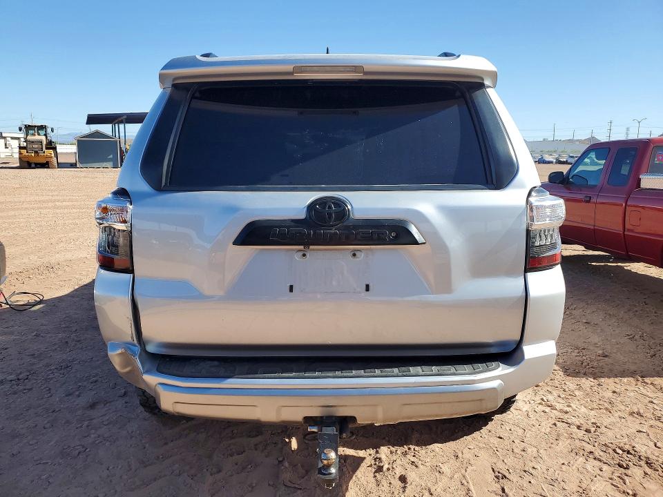 Photo 6 from auction – 2016 TOYOTA 4RUNNER with VIN JTEBU5JR5G5387290