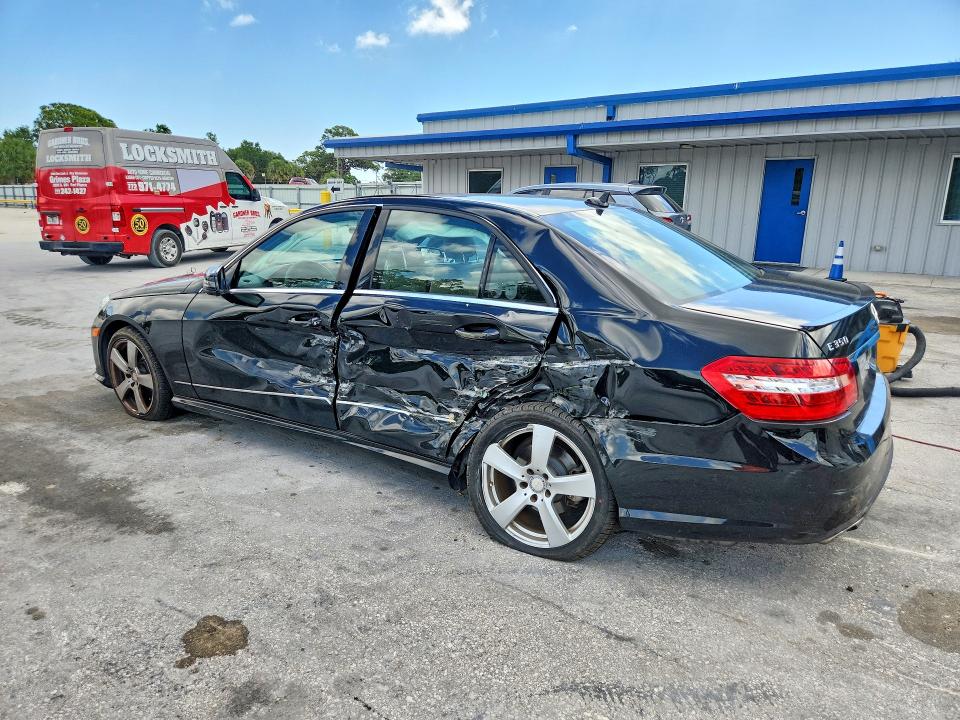Photo 2 from auction – 2011 MERCEDES-BENZ E with VIN WDDHF8HB0BA451082