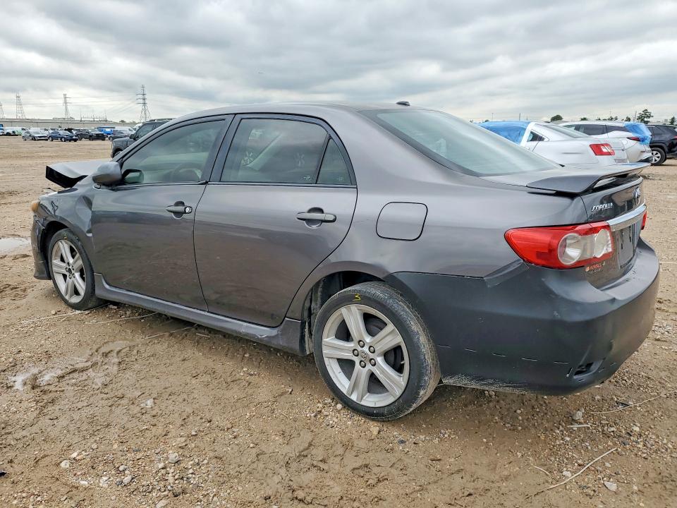 Снимка 2 от търг – 2013 TOYOTA COROLLA с VIN 5YFBU4EE3DP098087