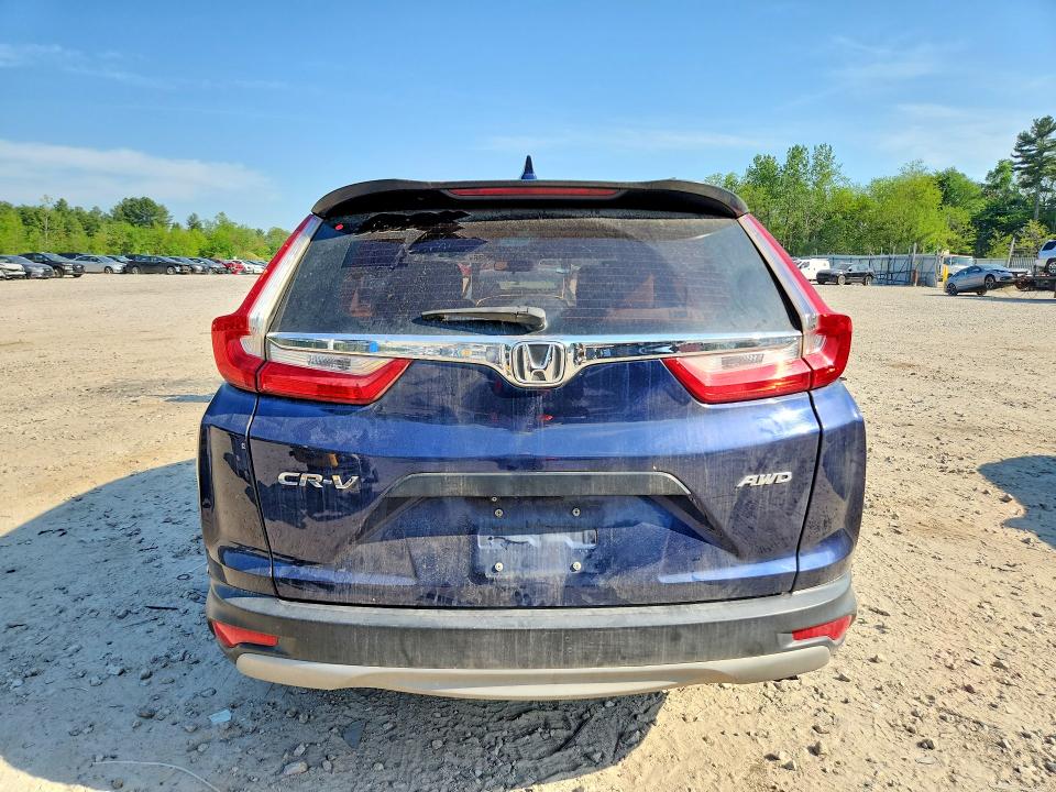Снимка 6 от търг – 2018 HONDA CR-V с VIN 2HKRW6H38JH210857