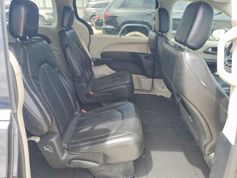 Photo 11 from auction – 2020 CHRYSLER VOYAGER with VIN 2C4RC1DG5LR181974