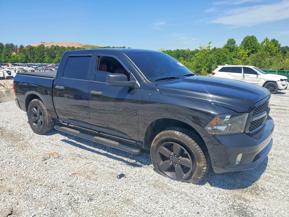 Снимка 4 от търг – 2018 RAM 1500 с VIN 1C6RR6KG1JS105749