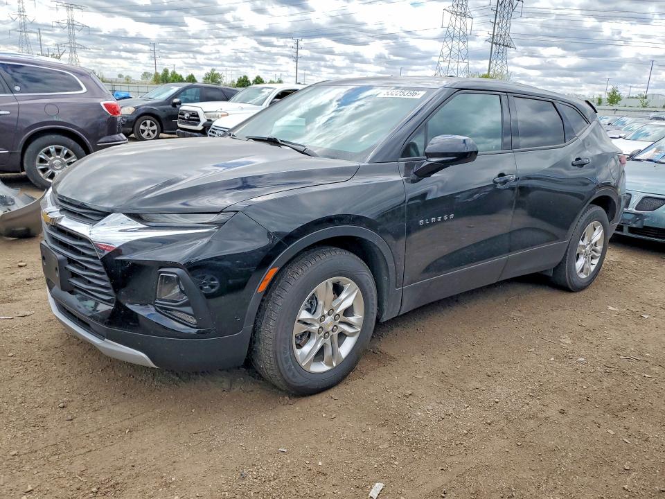 Photo 1 from auction – 2021 CHEVROLET BLAZER with VIN 3GNKBHRS4MS587444