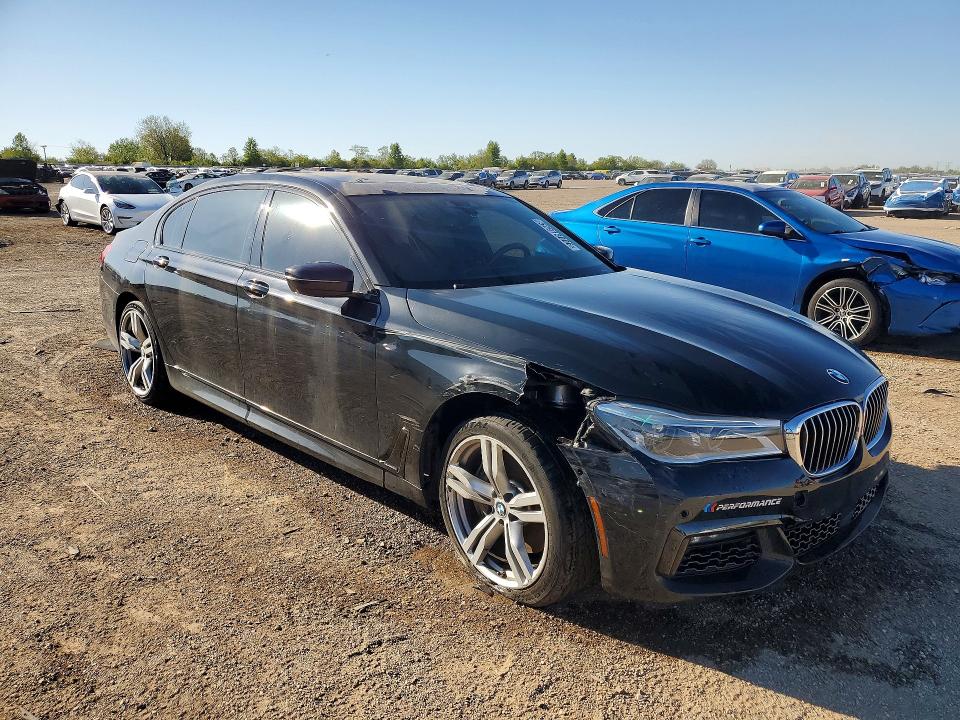 Photo 4 from auction – 2016 BMW 750 with VIN WBA7F2C57GG417212