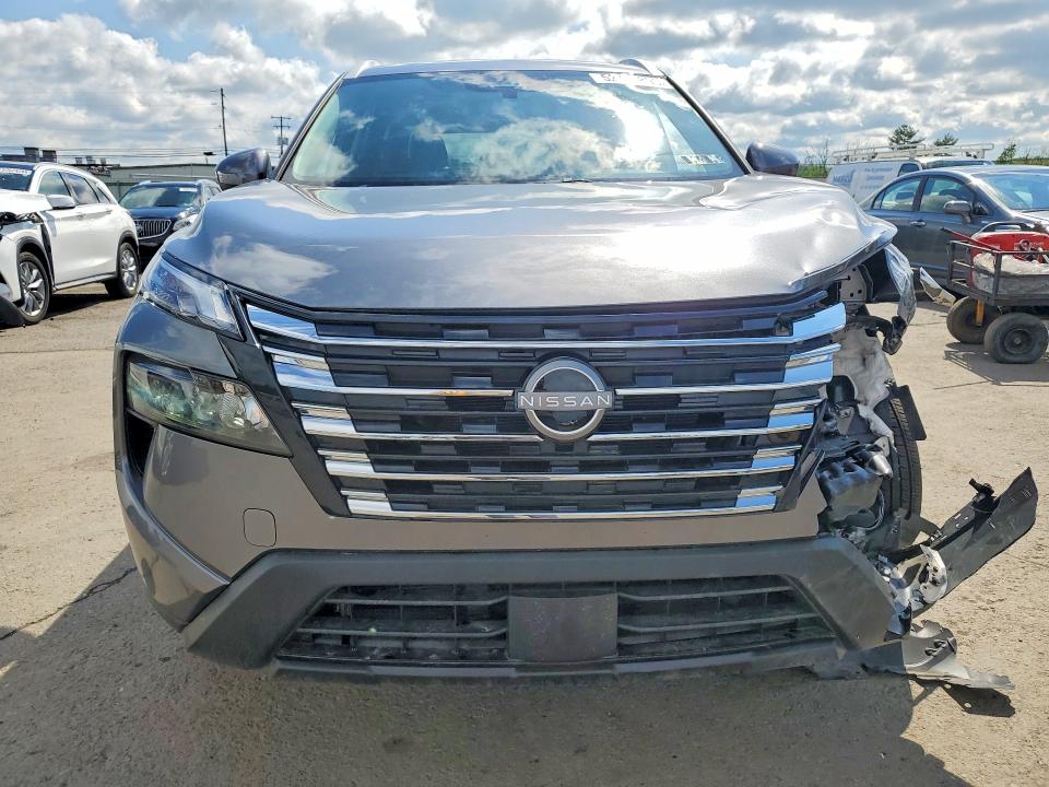 Foto 5 de la subasta – 2026 NISSAN ROGUE con VIN JN8BT3BB5TW080756