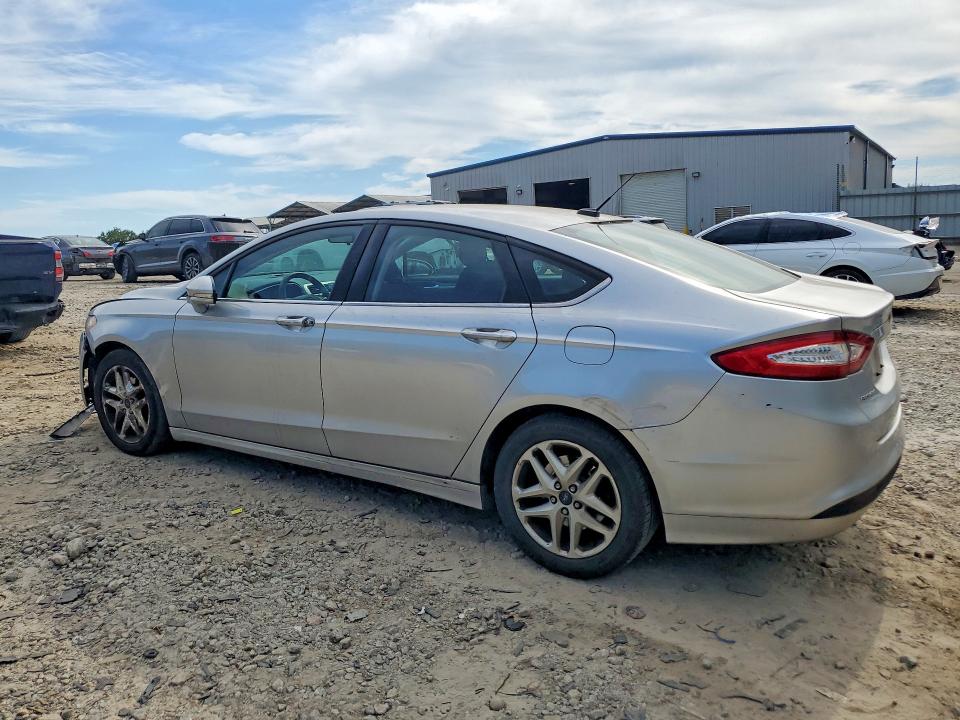 Photo 2 from auction – 2015 FORD FUSION with VIN 3FA6P0H7XFR164586