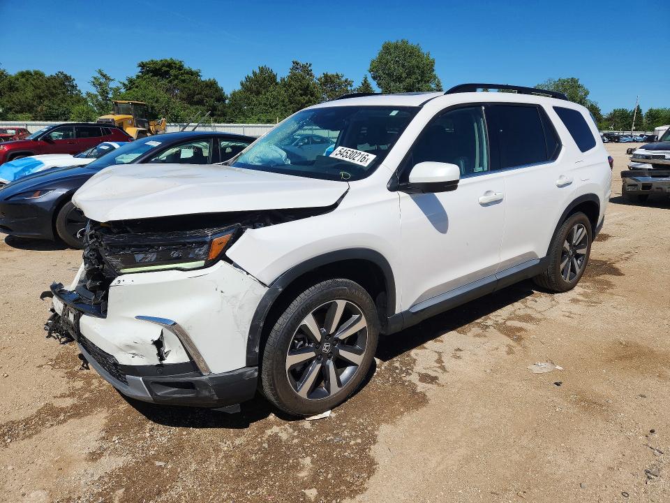 HONDA PILOT 2024 with VIN 5FNYG1H76RB032875 - Photo from auction