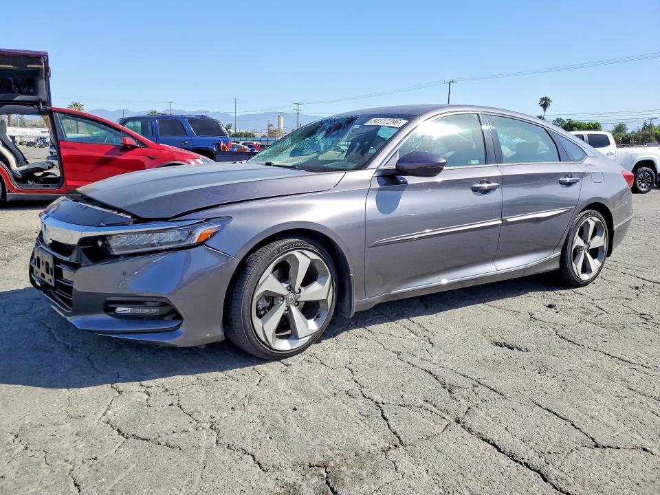Photo 1 from auction – 2018 HONDA ACCORD with VIN 1HGCV2F92JA019209