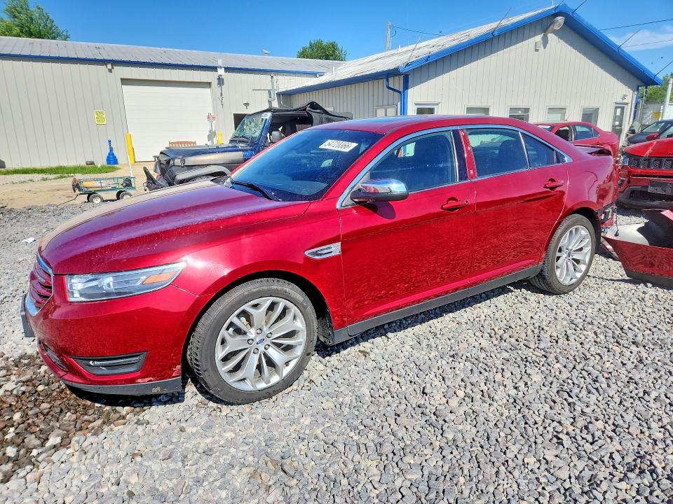 FORD TAURUS 2018 with VIN 1FAHP2F88JG124961 - Photo from auction