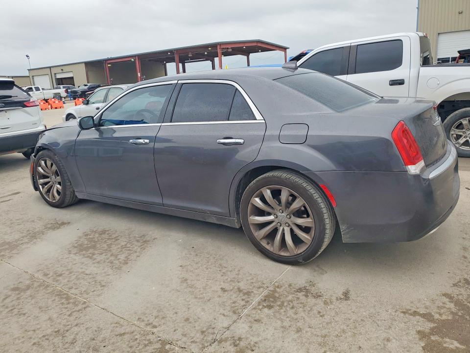 Zdjęcie 2 z aukcji – 2019 CHRYSLER 300 z VIN 2C3CCAEG3KH698168