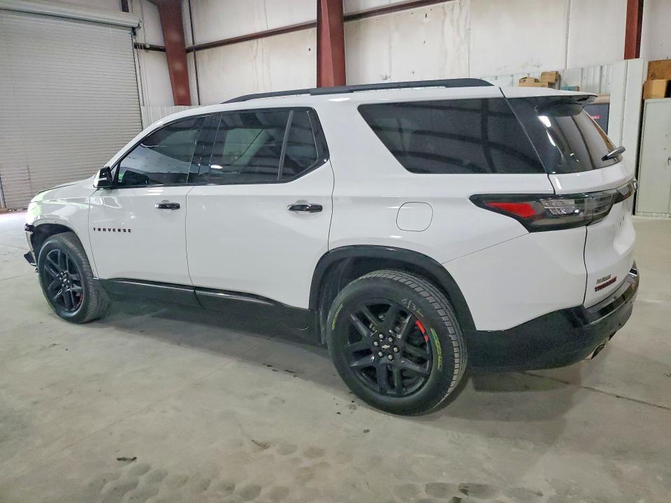 Photo 2 from auction – 2018 CHEVROLET TRAVERSE with VIN 1GNERKKW9JJ240384