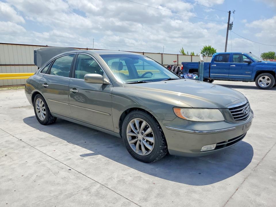 Photo 4 from auction – 2006 HYUNDAI AZERA with VIN KMHFC46FX6A079115