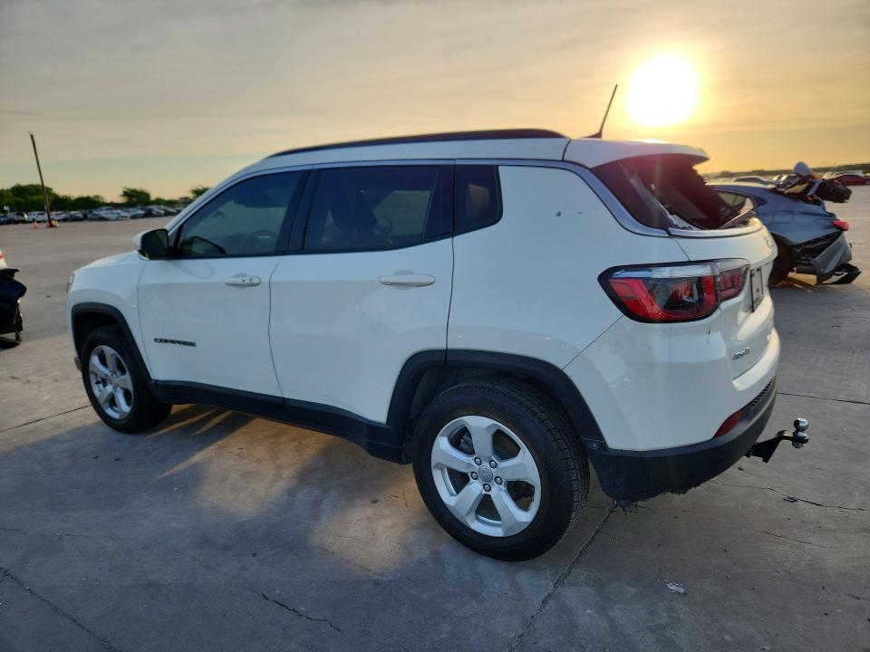 Photo 2 from auction – 2018 JEEP COMPASS with VIN 3C4NJDBB2JT337105