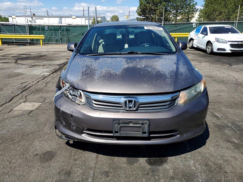 Photo 5 from auction – 2012 HONDA CIVIC with VIN 2HGFB2F51CH588656