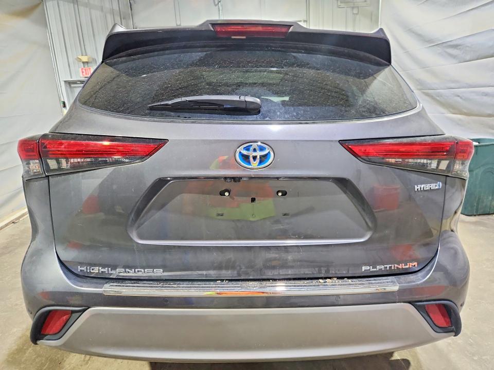 Photo 6 from auction – 2021 TOYOTA HIGHLANDER with VIN 5TDEBRCH7MS050712