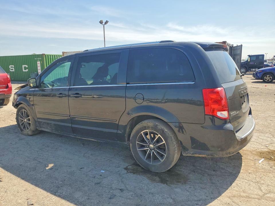 Photo 2 from auction – 2017 DODGE GRAND CARAVAN with VIN 2C4RDGCG7HR649874