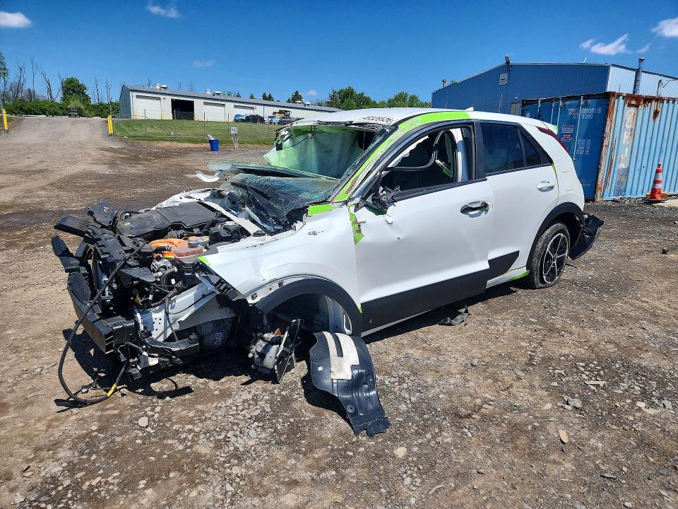 KIA NIRO 2024 مع رقم تعريف المركبة KNDCP3LEXR5189404 - صورة من المزاد