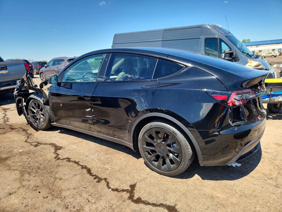 Photo 2 from auction – 2021 TESLA MODEL Y with VIN 5YJYGDEE6MF144136