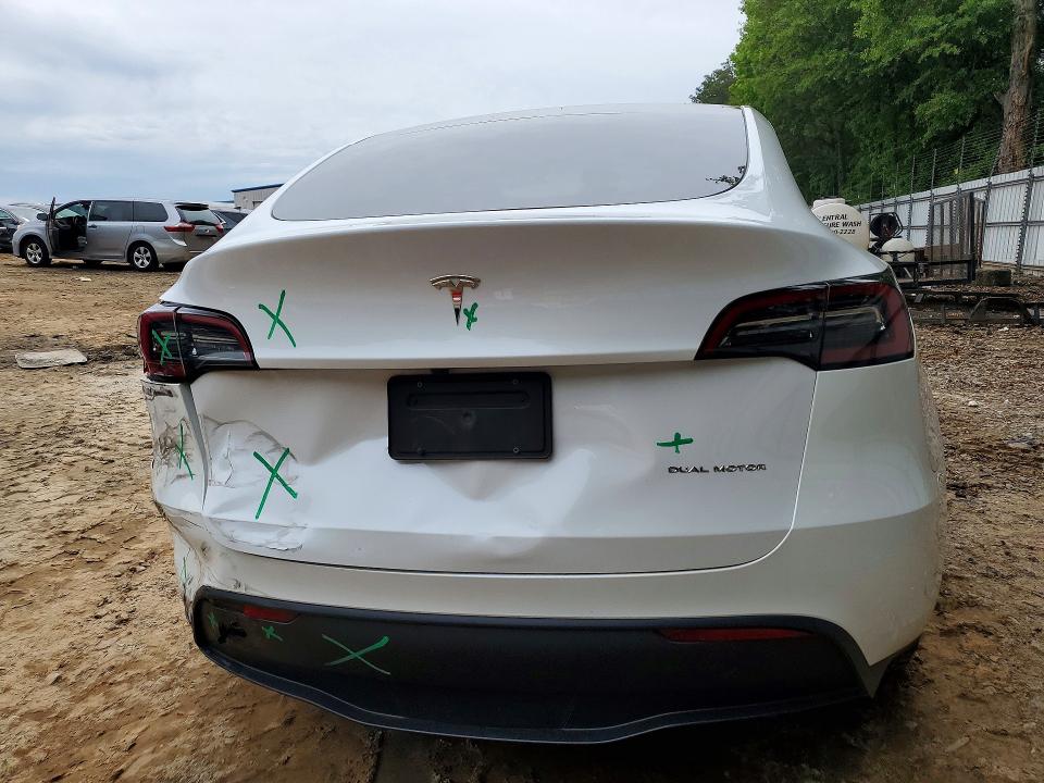 Photo 6 from auction – 2023 TESLA MODEL Y with VIN 7SAYGDEE0PF795382