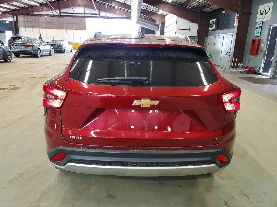 Photo 6 from auction – 2024 CHEVROLET TRAX with VIN KL77LHE28RC038552
