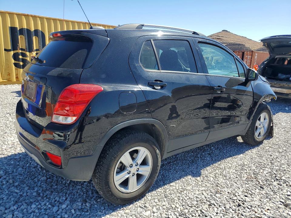 Zdjęcie 3 z aukcji – 2021 CHEVROLET TRAX z VIN KL7CJPSM7MB372297