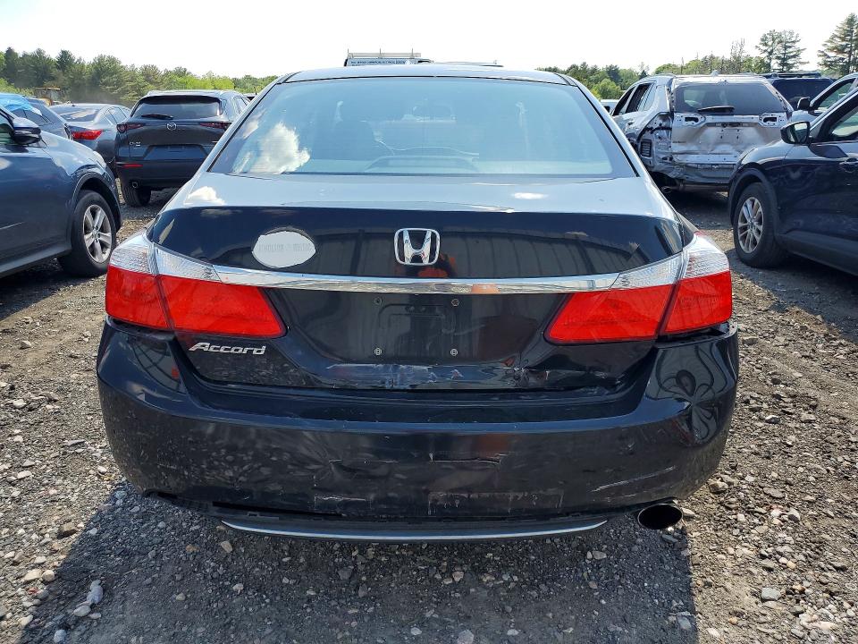 Photo 6 from auction – 2014 HONDA ACCORD with VIN 1HGCR2F31EA279056