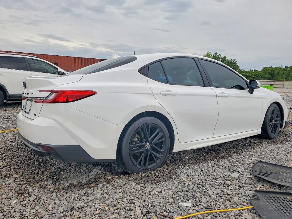 Foto 3 de la subasta – 2025 TOYOTA CAMRY con VIN 4T1DAACK9SU564187