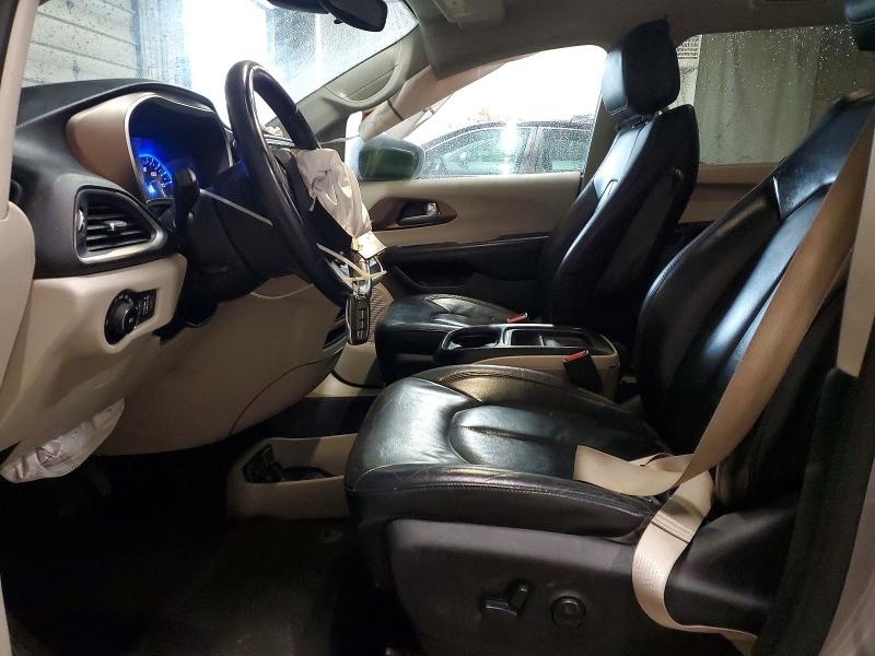 Photo 7 from auction – 2017 CHRYSLER PACIFICA with VIN 2C4RC1BG7HR560727