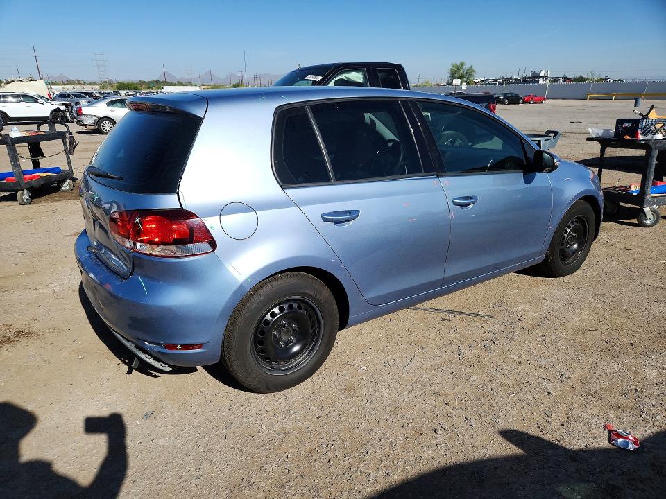 Photo 3 from auction – 2012 VOLKSWAGEN GOLF with VIN WVWDB7AJ6CW221874