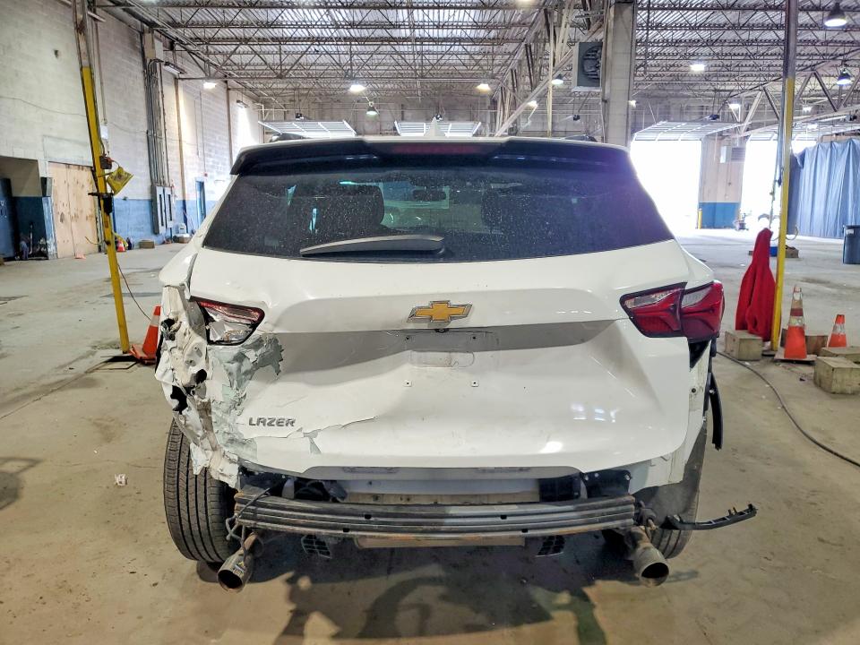 Photo 6 from auction – 2020 CHEVROLET BLAZER with VIN 3GNKBBRA3LS677977