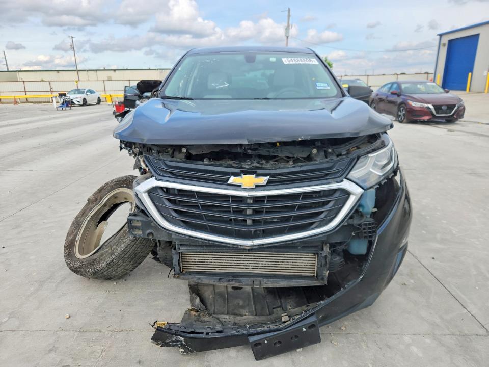 Photo 5 from auction – 2018 CHEVROLET EQUINOX with VIN 3GNAXHEV8JL360437