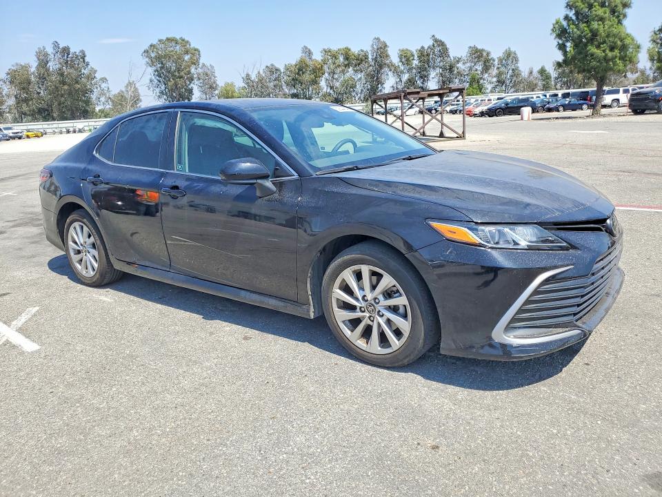 Photo 4 from auction – 2023 TOYOTA CAMRY with VIN 4T1C11AK6PU128015