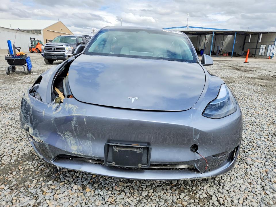 Photo 5 from auction – 2024 TESLA MODEL Y with VIN 7SAYGDEF7RF182221