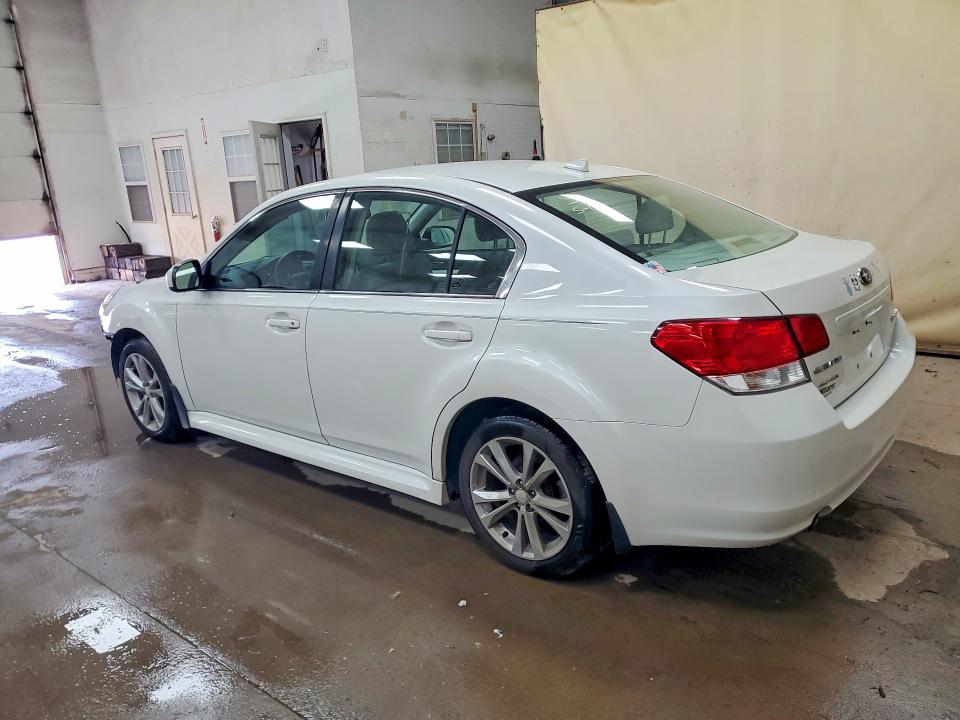 Photo 2 from auction – 2014 SUBARU LEGACY with VIN 4S3BMCC64E3024712