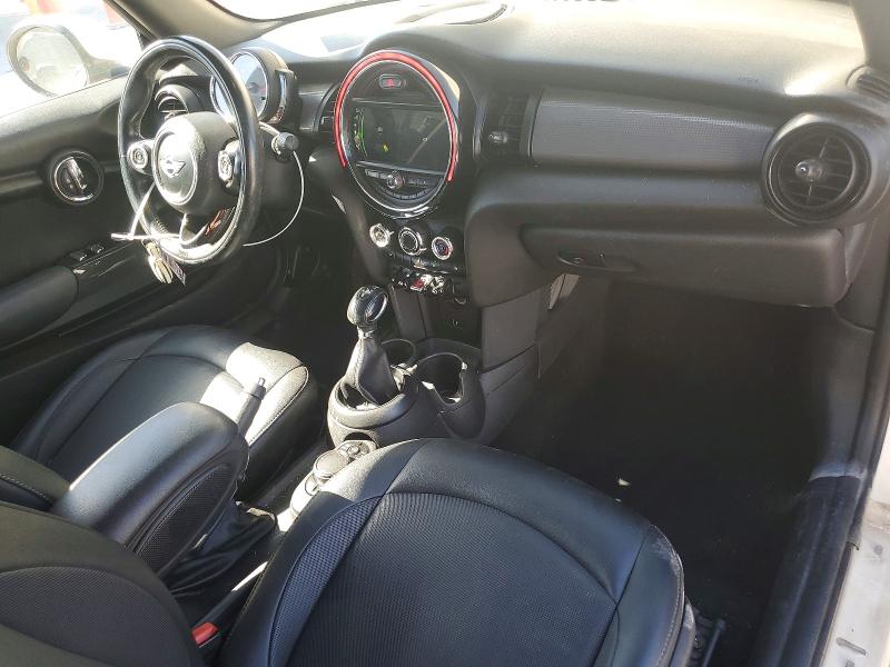 Photo 8 from auction – 2019 MINI COOPER with VIN WMWWG5C50K3F79163